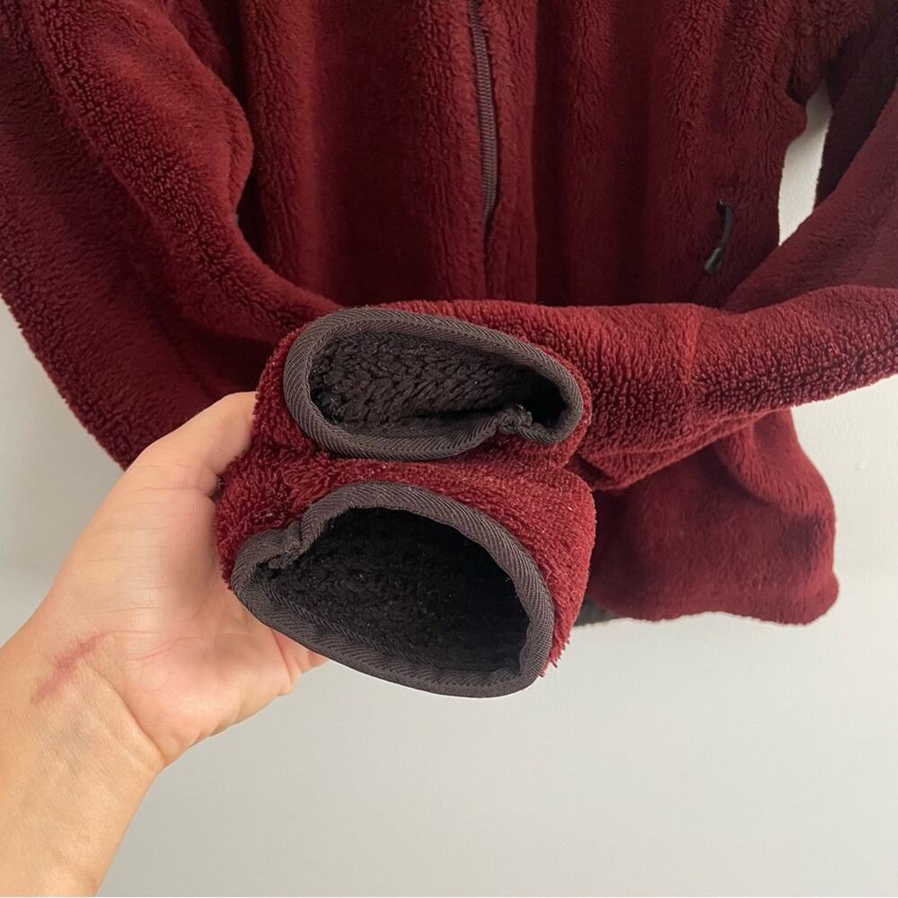 Patagonia | Women's Vintage R2 Regulator Polartec Maroon Jacket Medium Fleece M - Picture 4 of 7